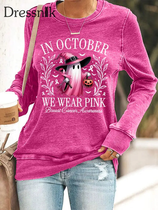 Frauen im Oktober tragen wir rosa Halloween rosa Geist Brustkrebs Bewusstsein Unterstützung Sweatshirt Rosenrot / S