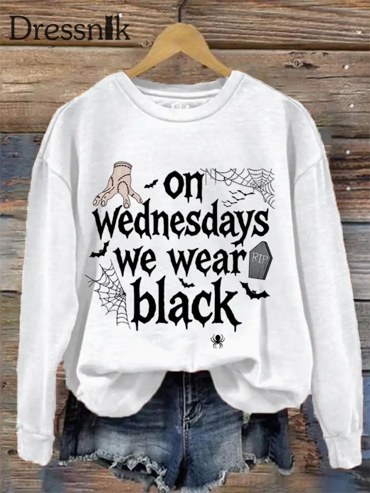 Frauen mittwochs tragen wir schwarze Halloween Horror Party lässig Sweatshirt Weiß / S