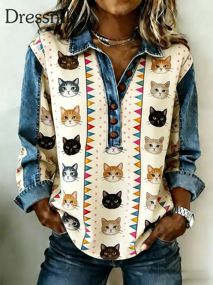 Frauen-Retro-süßer mehrfarbiger Jeans-Patchwork-Top mit Katzenmuster Beige / S