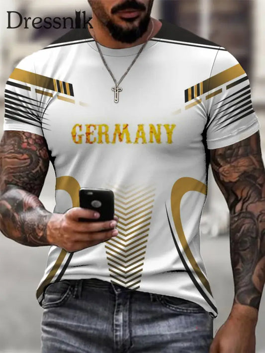 Herren Slim-Fit-T-Shirt mit Gold-Akzent in Deutschland mehrfarbig / S