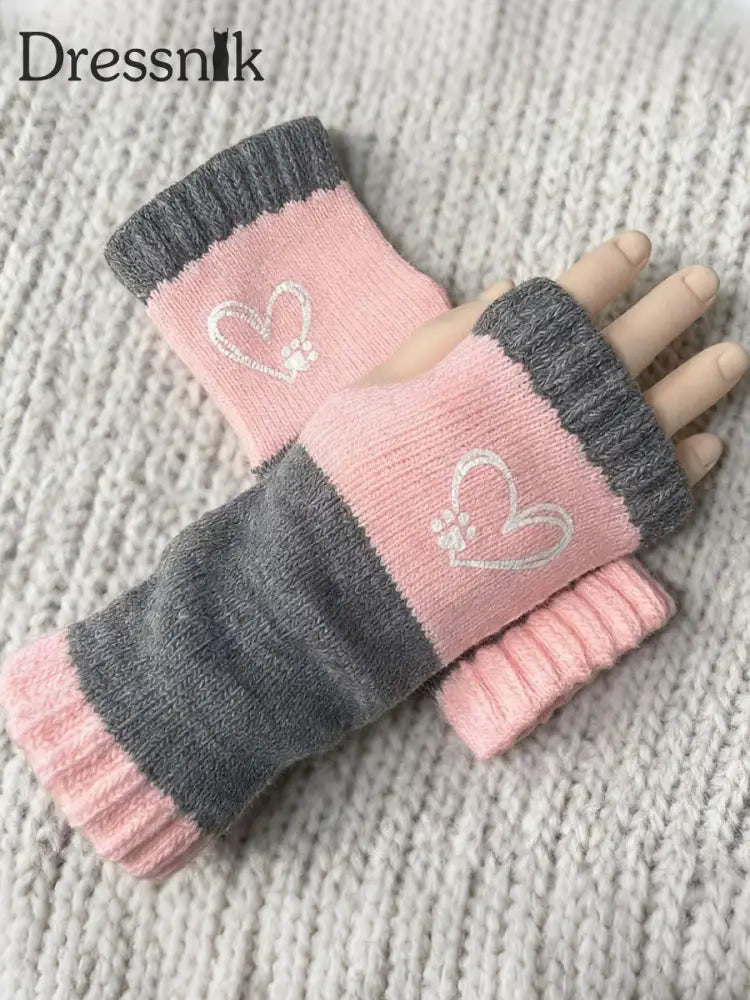Herzförmige Fußabdruck handschuhe für Frauen Rosa / EINS