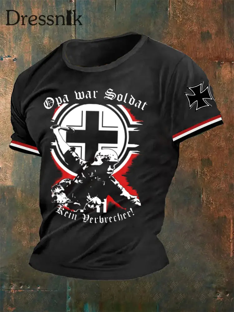Männer Mein Opa Kriegs soldat Kein Verbrecher bedrucktes Kurzarm-T-Shirt Schwarz / S