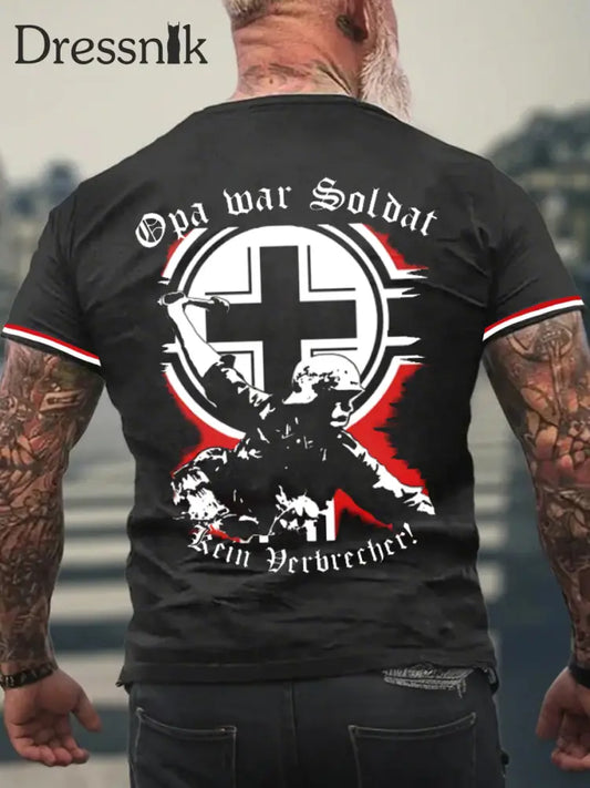 Opa War Soldat Kein Verbrecher Bedrucktes Kurzarm-T-Shirt für Männer Schwarz / S