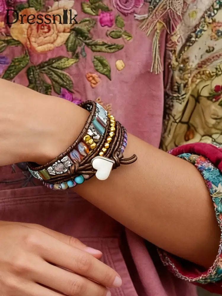 Retro-Armband im böhmischen Stil als bild / EINS