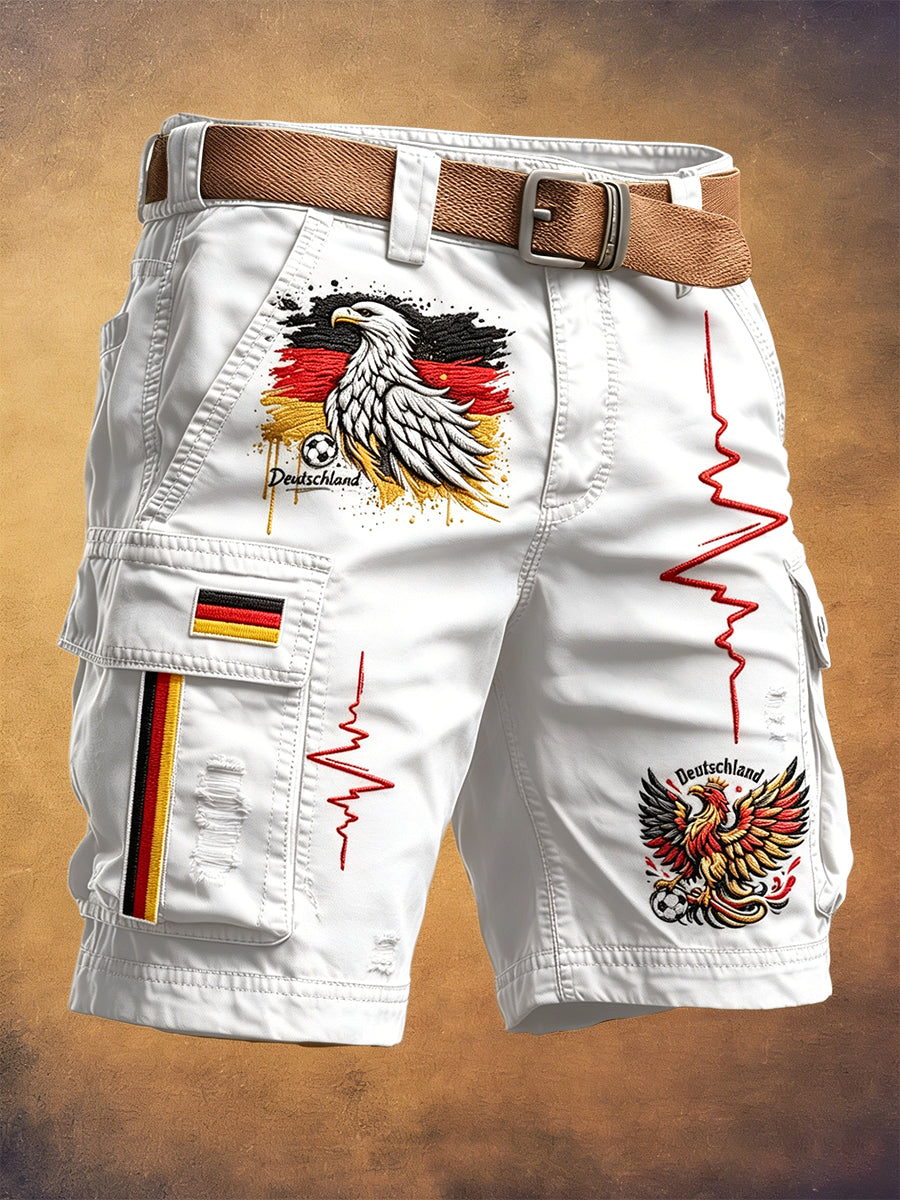 Herren weiße, lässige Arbeits-Shorts im Used-Look mit deutschem Fußball-Print