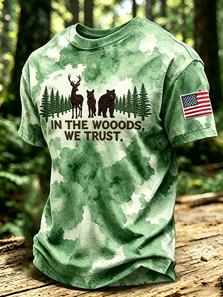 Männer im Wald Wir vertrauen Kurzarm T-Shirt