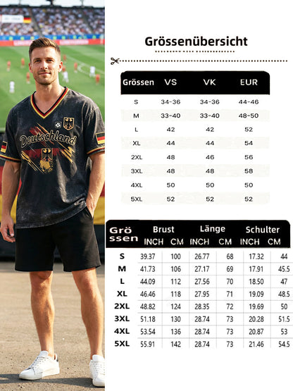 Herren-T-Shirt in Schwarz mit klassischem deutschen Fußball-Print, lässiger V-Ausschnitt