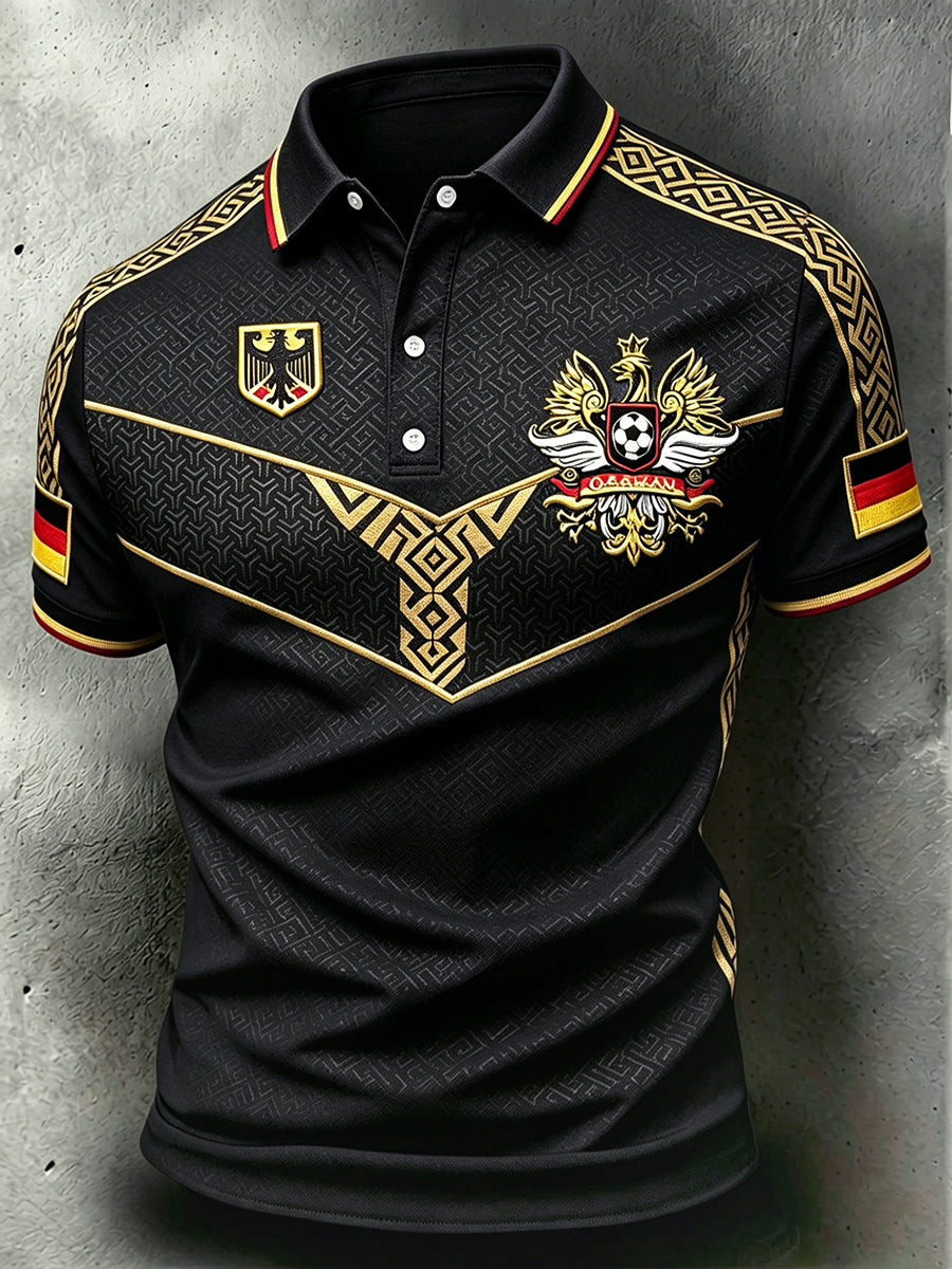 Herren-Poloshirt in Schwarz im Business-Stil mit Deutschland-2026-Fußballmotiv, lässig geschnitten