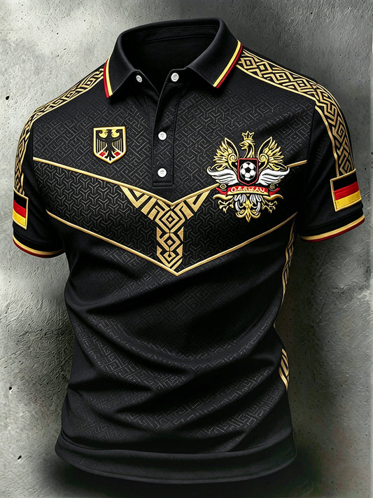 Herren-Poloshirt in Schwarz im Business-Stil mit Deutschland-2026-Fußballmotiv, lässig geschnitten