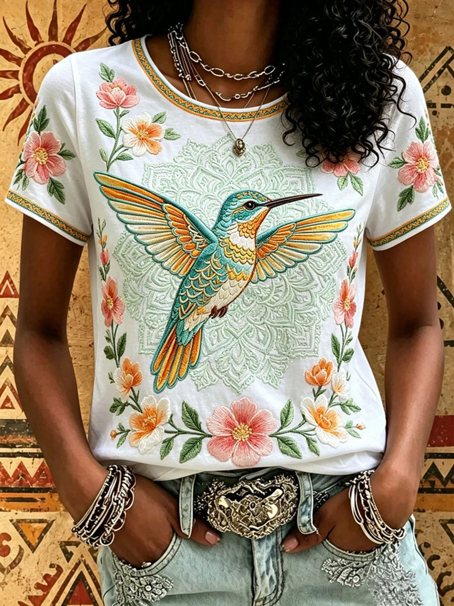 Frauen-indigenes Print-lässiges T-Shirt