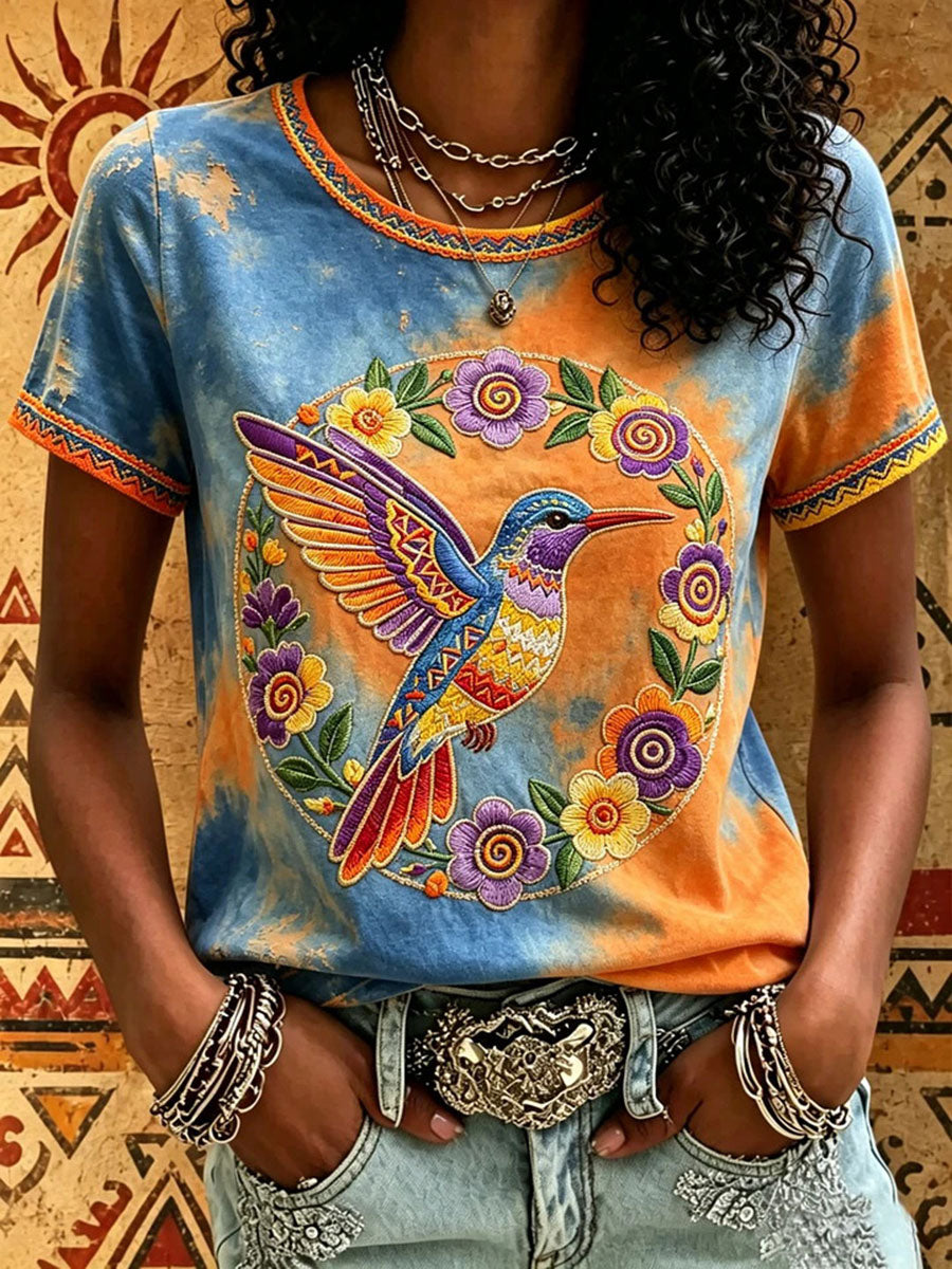 Lässiges T-Shirt für Frauen mit indigenem Print