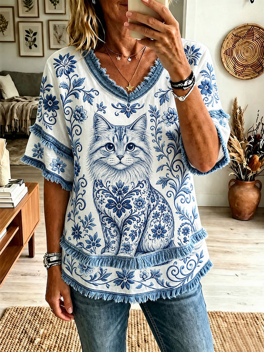 Damen-Top mit Katzen- und Blumenmuster sowie V-Ausschnitt