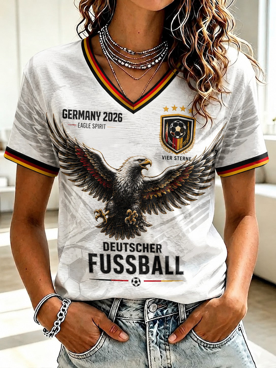 Damen-T-Shirt mit V-Ausschnitt und Fußball-Print, Deutschland