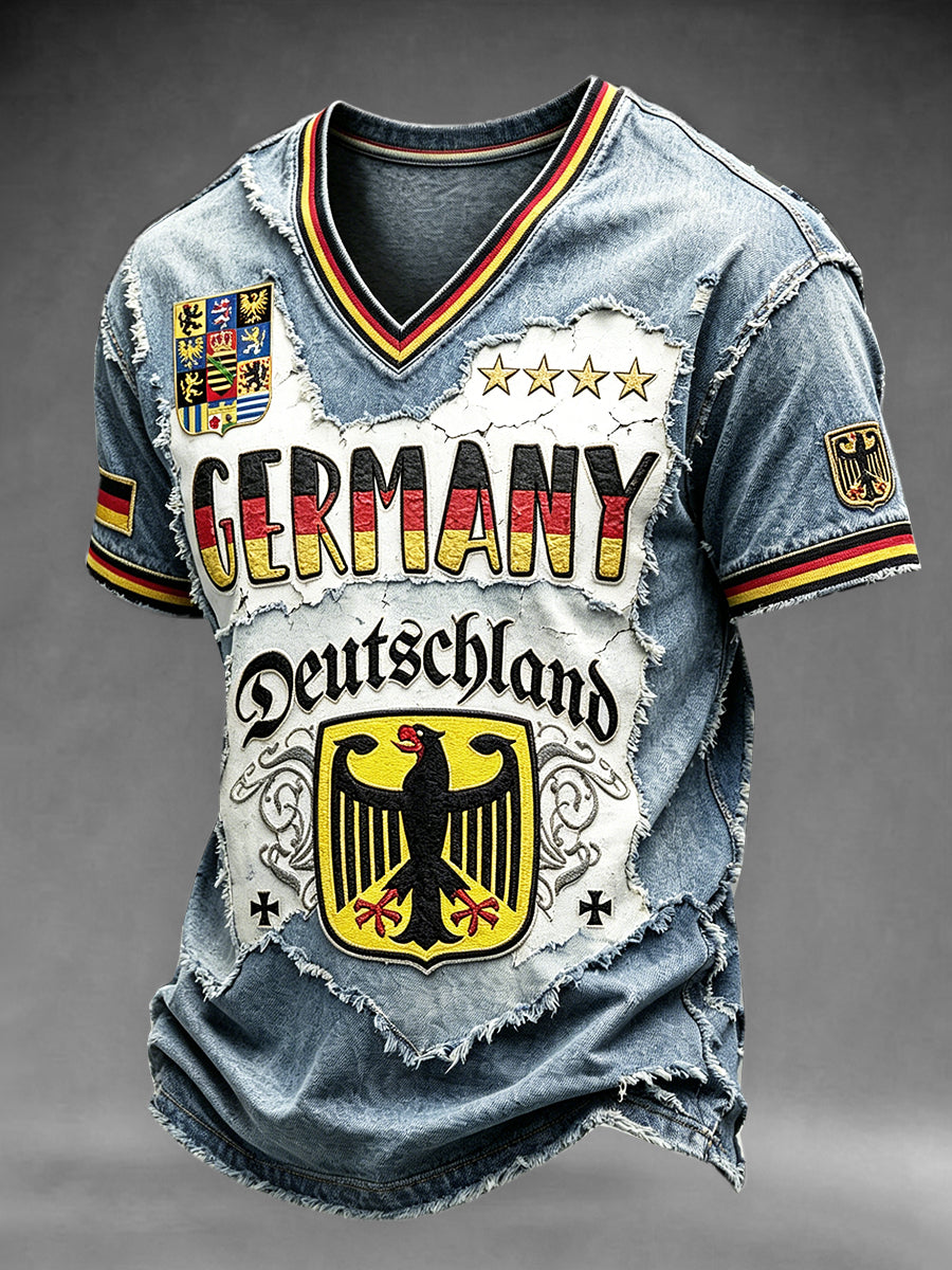 Herren-T-Shirt aus deutscher Sachsen-Denim im Patchwork-Style mit Aufdruck, lässig, V-Ausschnitt