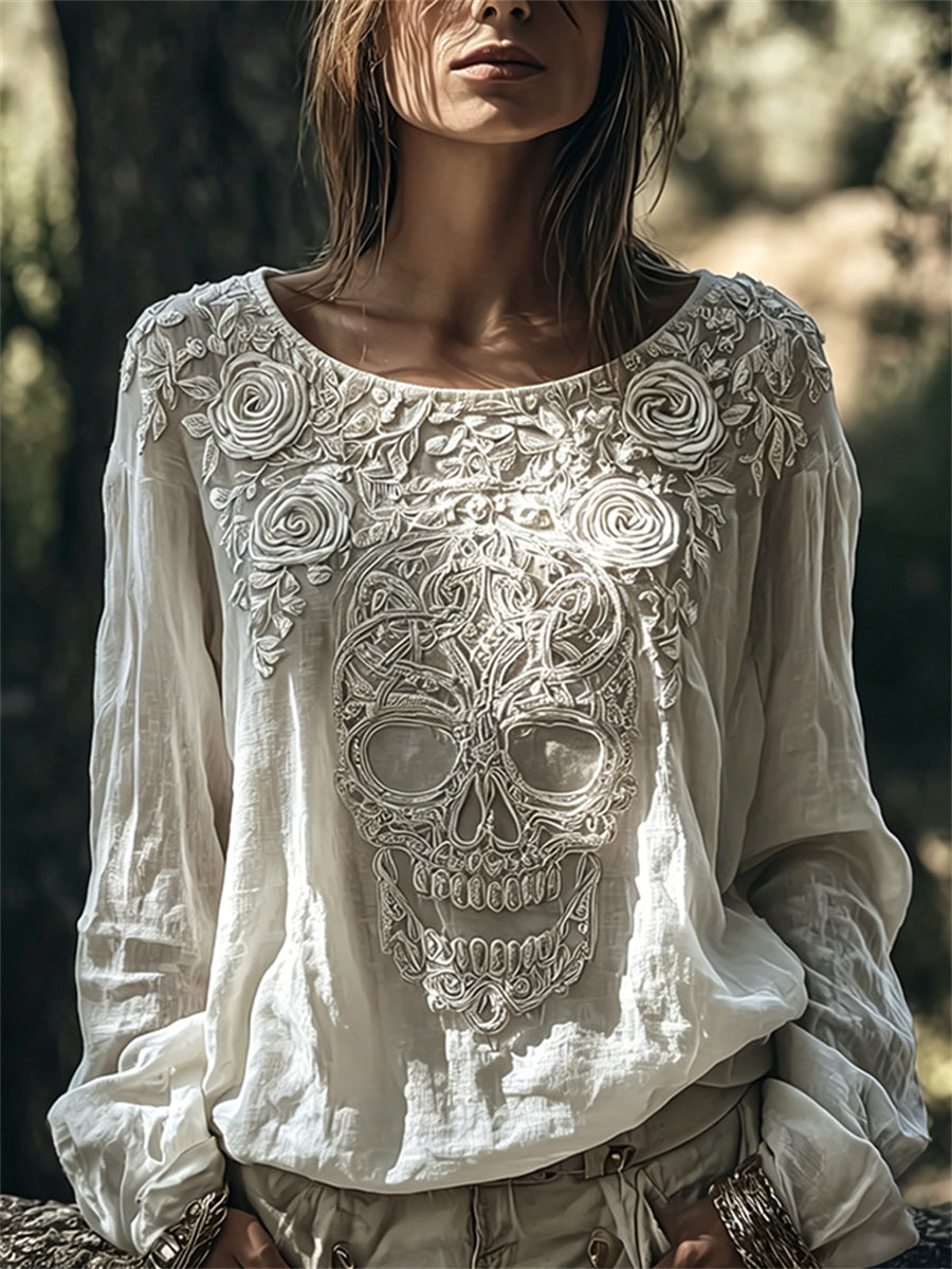 Damenhemd aus Baumwolle-Leinen im Vintage-Stil mit keltischem Totenkopf und floraler Rosen-Print‑Verzierung