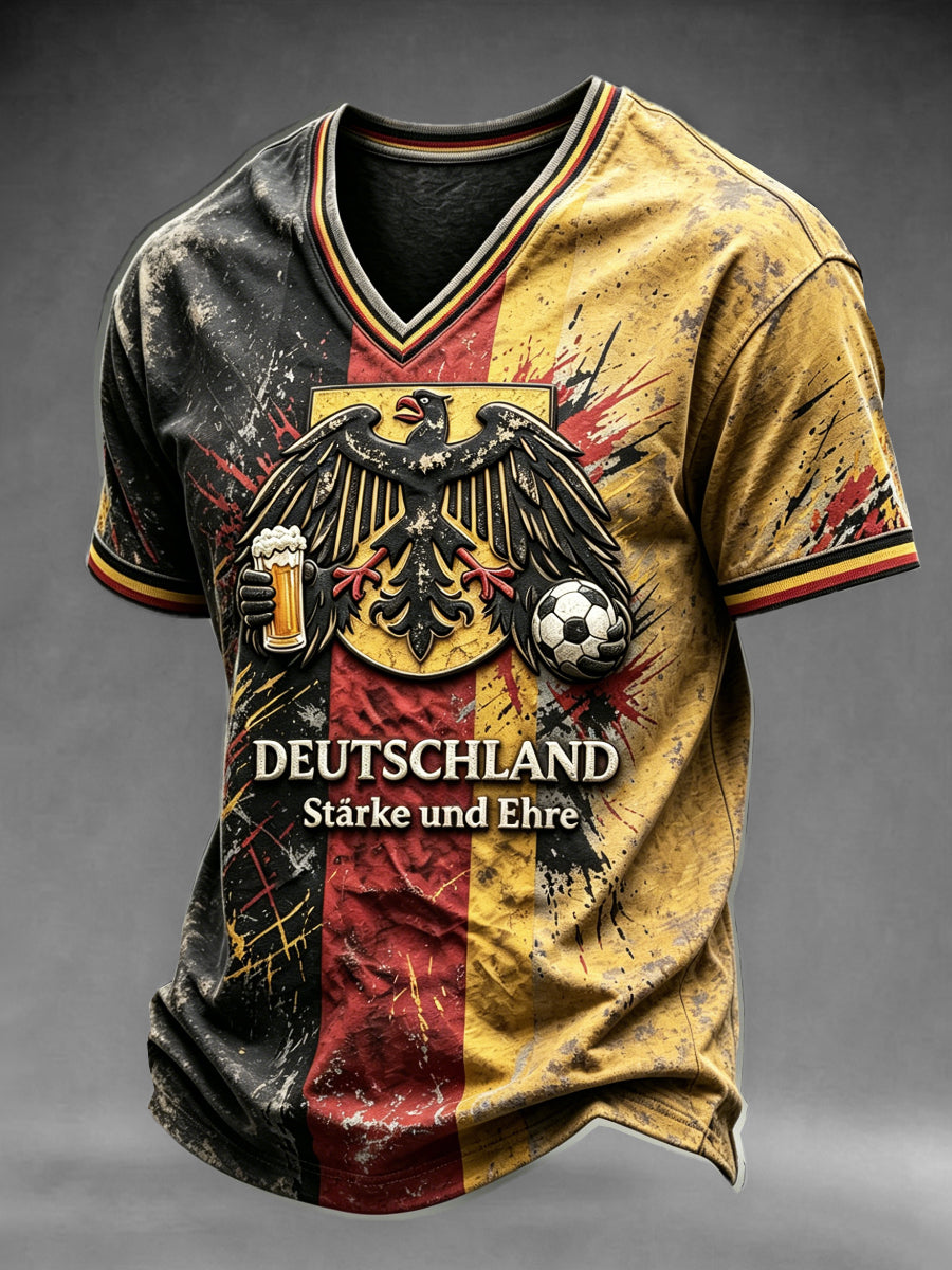Herren-T-Shirt mit V-Ausschnitt und deutscher Flagge Fußball-Bier druck