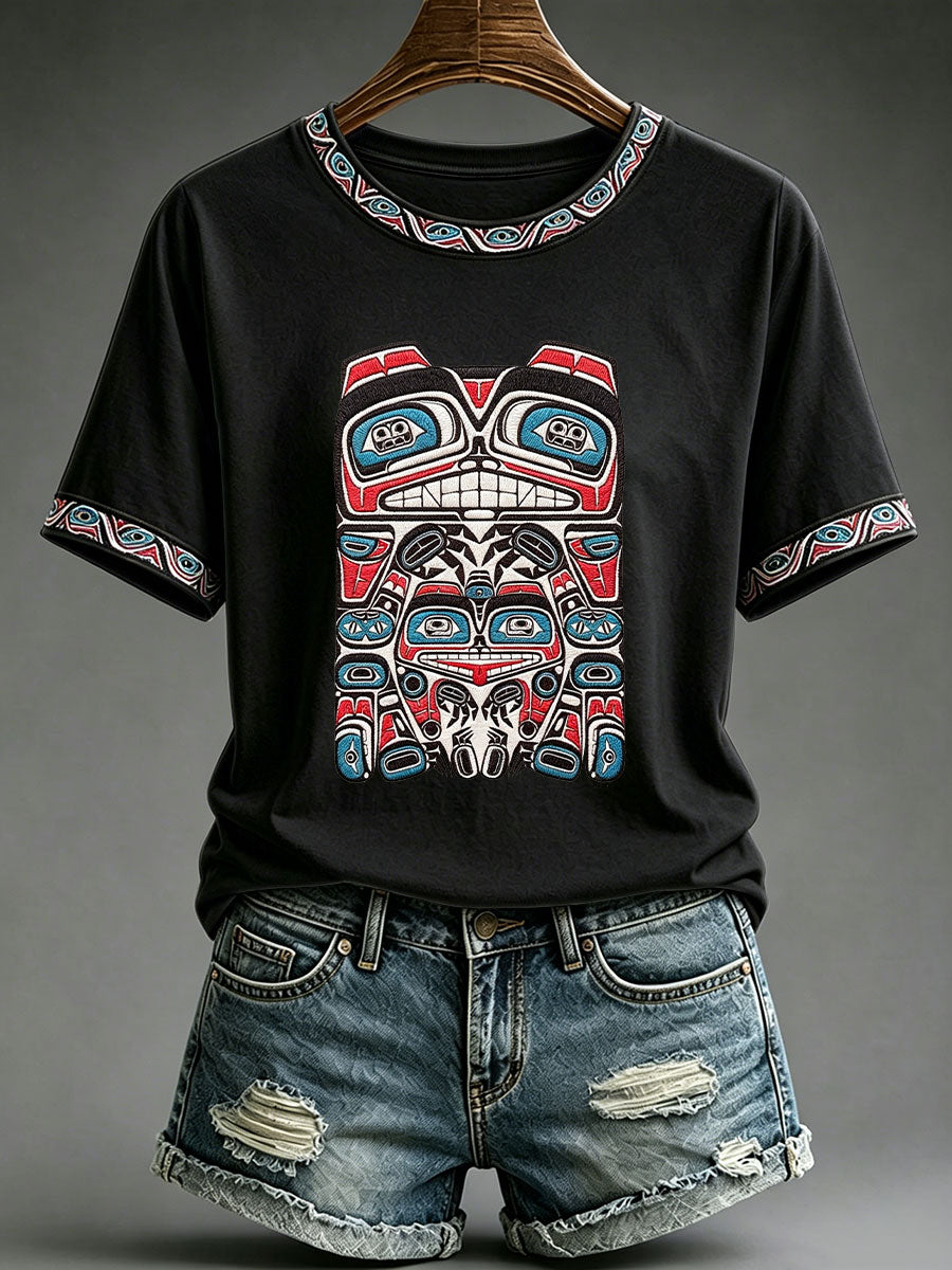 Lässiges T-Shirt für Frauen mit indigenem Totem-Print