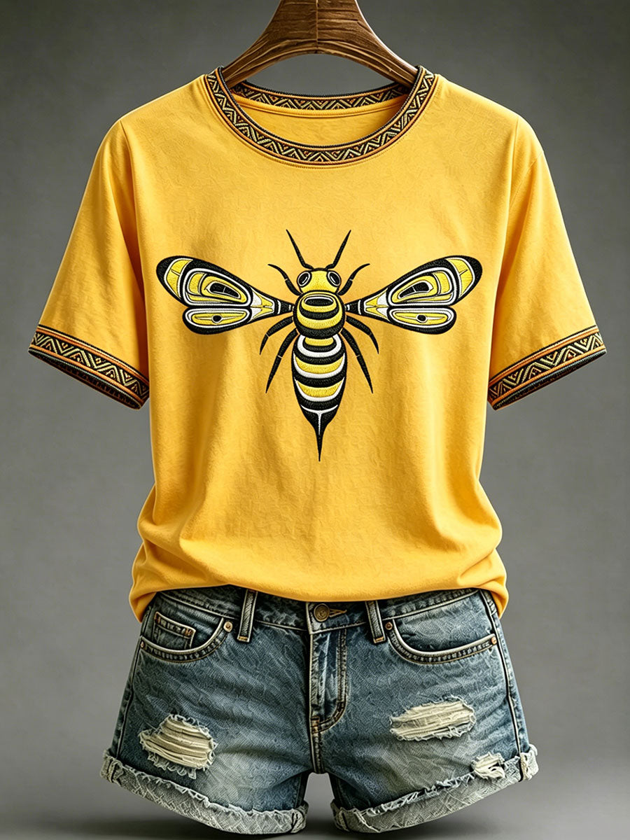 Lässiges T-Shirt für Frauen mit indigenem Totem-Print