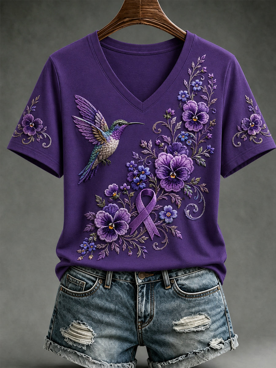Damen-T-Shirt mit violetter Blumen- und Kolibri-Print, V-Ausschnitt und kurzen Ärmeln zur Sensibilisierung für die Alzheimer-Krankheit