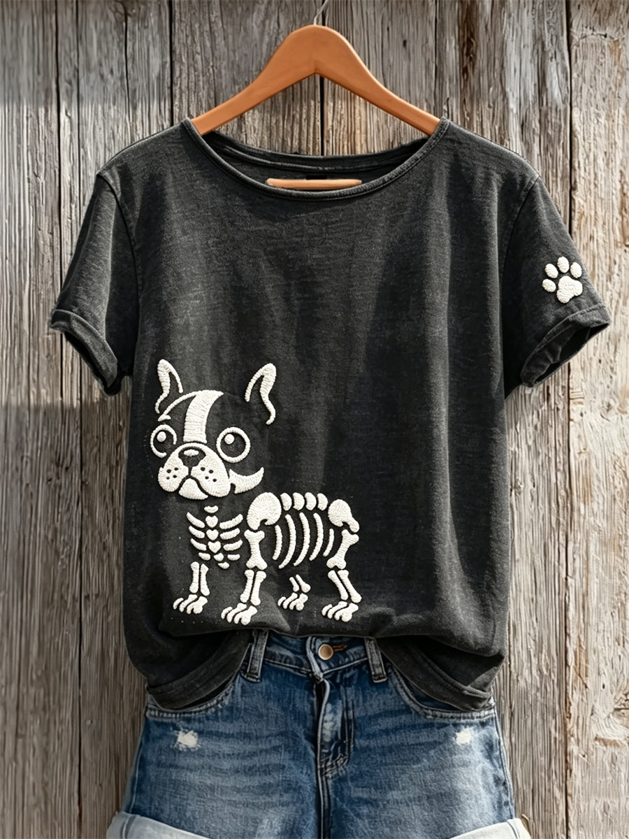 Damen-T-Shirt mit niedlichem Skelett-Bulldoggen- und Pfotenabdruck-Motiv, kurzärmelig