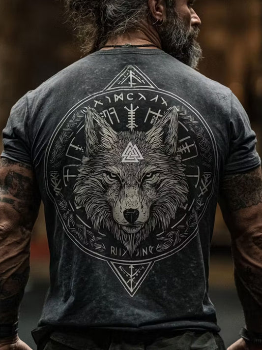 Lässiges T-Shirt mit vintage nordischer Ethno-Kunst‑Vikinger‑Print