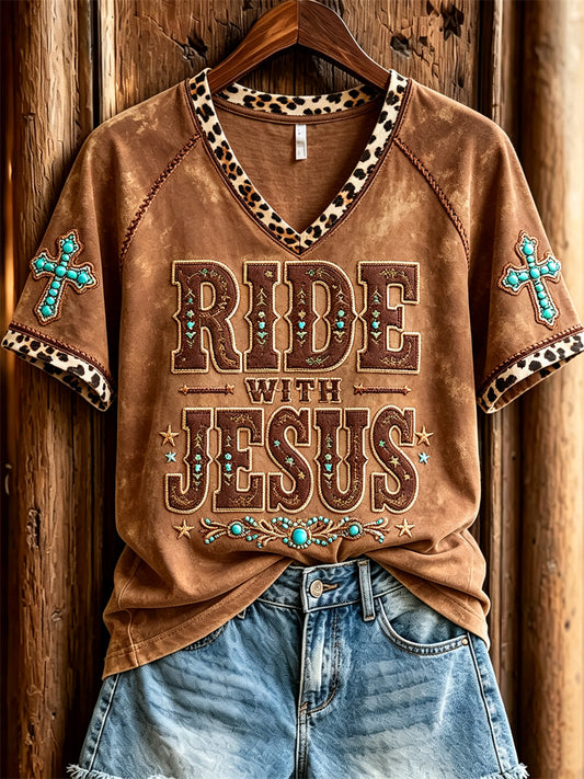 Damen fahrt mit Jesus-Kurzarm-T-Shirt mit Türkis-Kreuz Leoparden muster