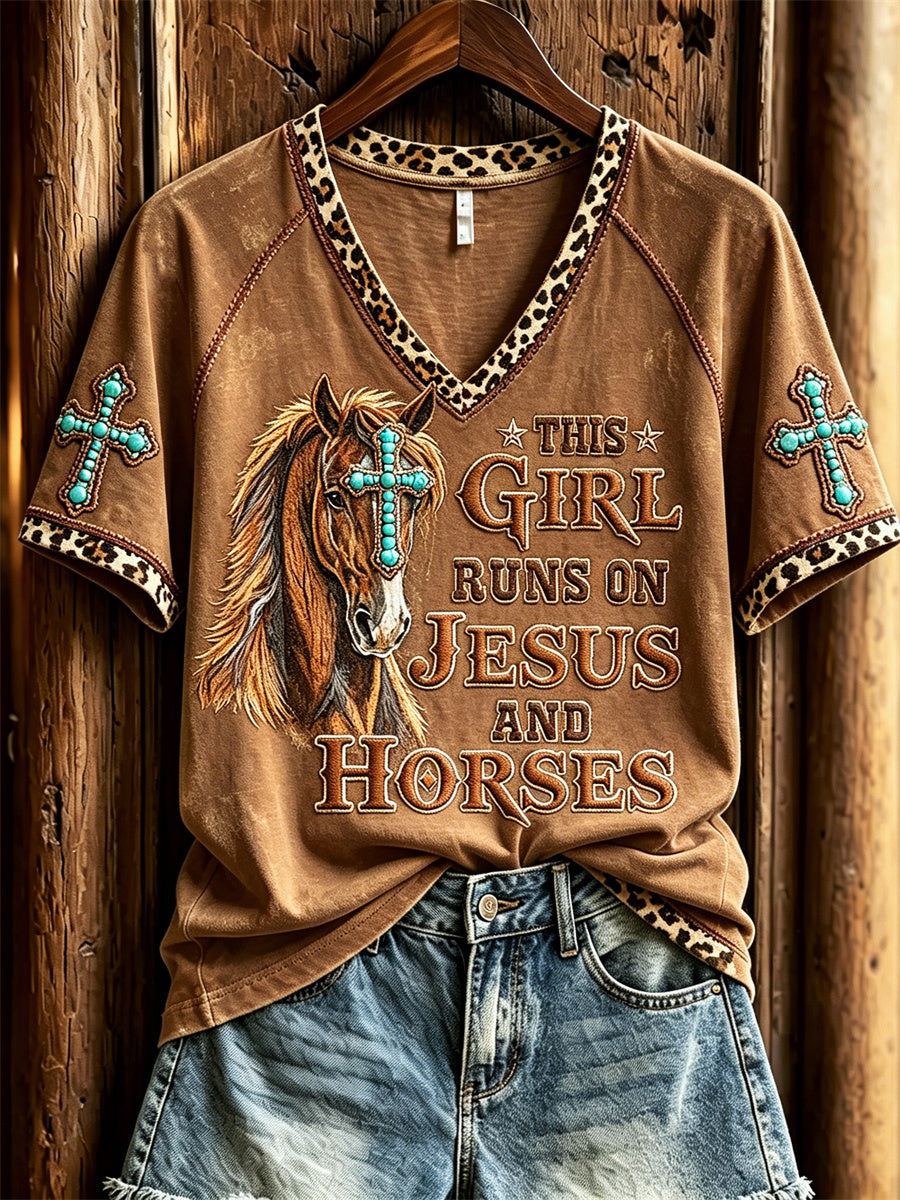 Damen dieses Mädchen läuft auf Jesus und Pferden Kurzarm-T-Shirt mit Türkis-Kreuz druck