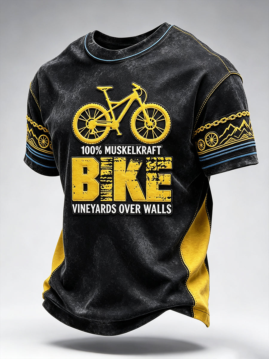 Herren-T-Shirt in Schwarz mit deutschem Fahrrad-Motiv im Patchwork-Style, lässig geschnitten