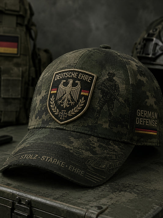 Herrenmütze mit militärischem Camouflage-Print