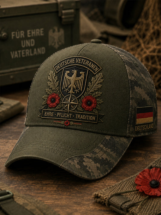 Mütze mit militärischem Vintage-Print