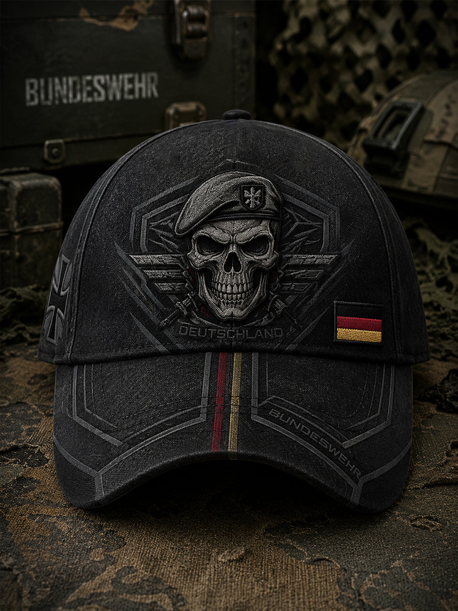 Herrenhut im Vintage-Stil mit militärinspiriertem Muster