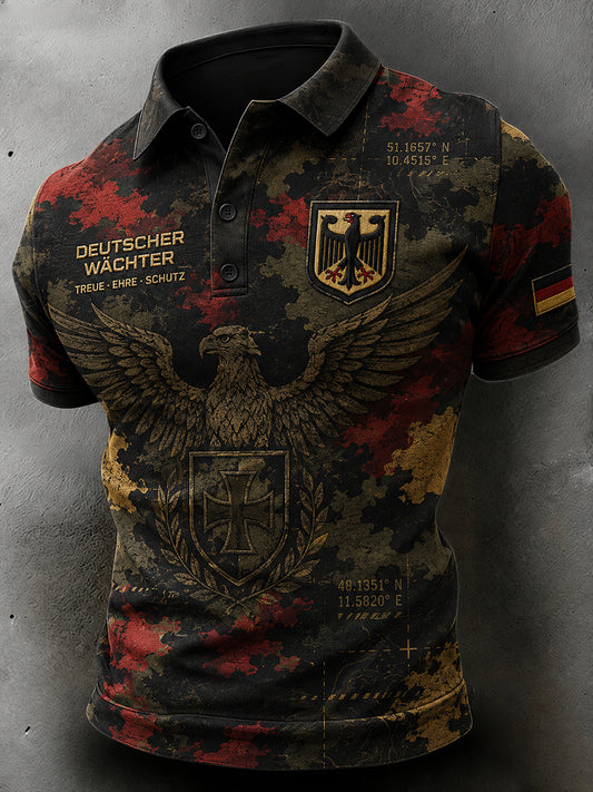 Herren-Poloshirt mit kurzen Ärmeln und militärischem Gedenkdruck