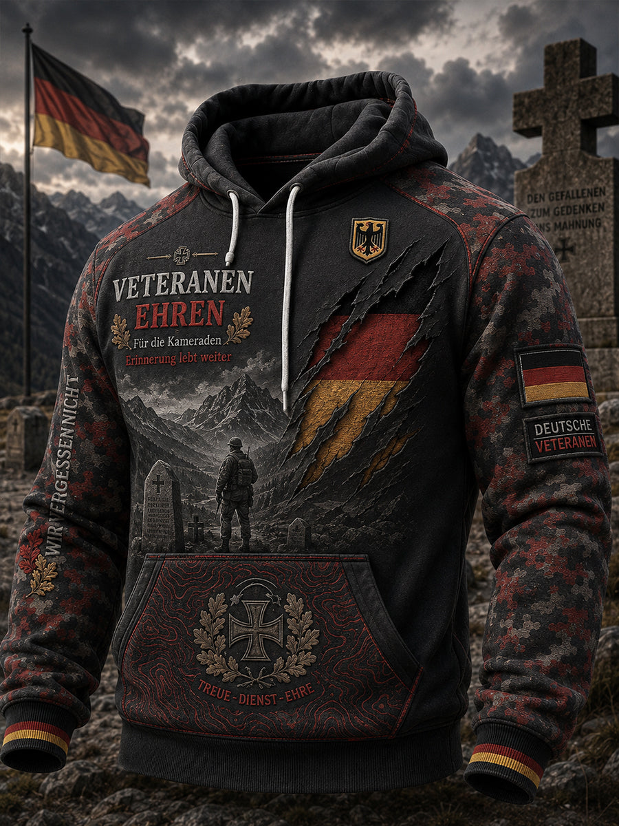 Herren-Kapuzenpullover im Vintage-Camouflage-Design mit Gedenkdruck für Veteranen