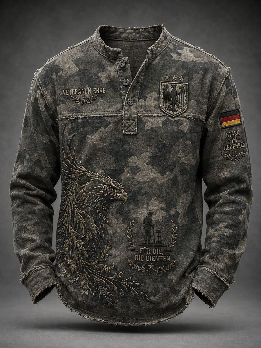 Herren-Top in Vintage-Stil mit Militär-Camouflage-Print und langen Ärmeln