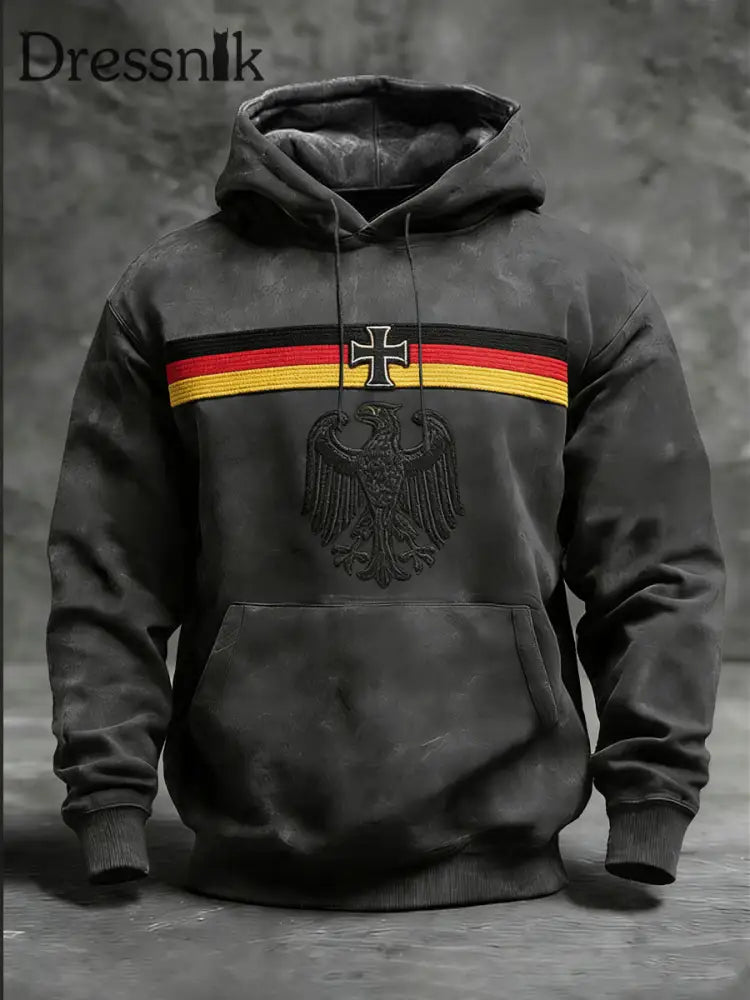 Stilvoller schwarzer Hoodie für Männer mit deutscher Flagge und Iron Cross Eagle Design mehrfarbig / S