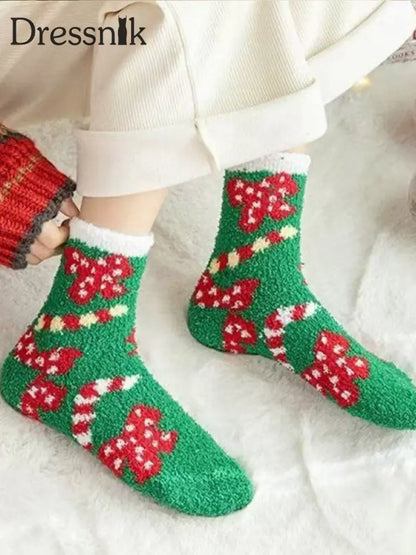 Unisex Weihnachts-Plüsch-Socken Bild 1 / EINS
